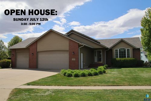 809 S Outlook Dr, Sioux Falls, SD, 57106-4610 | Card Image
