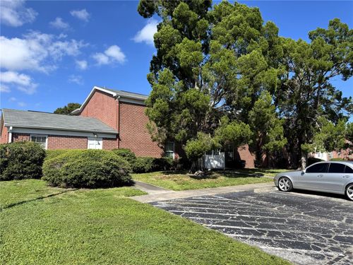 apt-b-8520 9th Way N, ST PETERSBURG, FL, 33702-3369 | Card Image