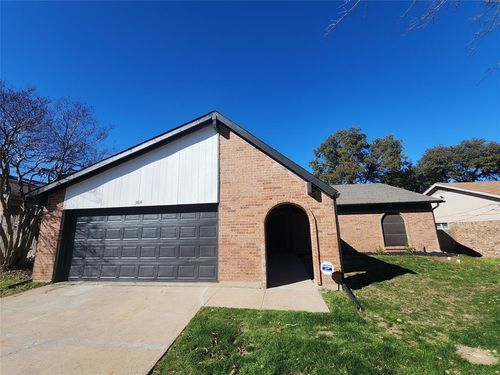 3808 Sugar Ridge Road, Fort Worth, TX, 76133 | Card Image