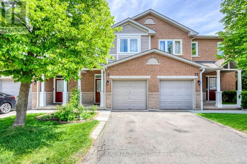 26-833 Scollard Crt, Mississauga, ON, L5V2B4 | Card Image