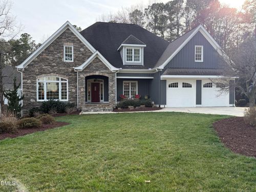 8307 Stonetown Ave, Raleigh, NC, 27612-7237 | Card Image