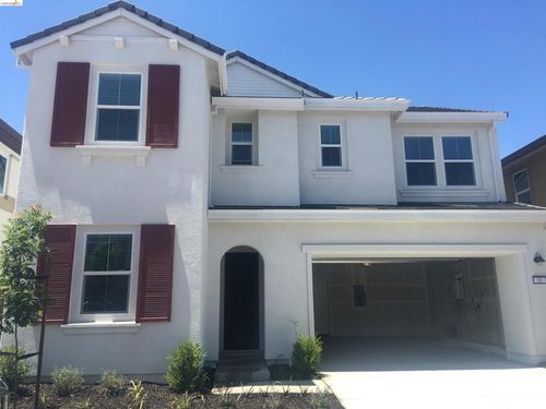 88 Kestral Way, Brentwood, CA, 94513-1680 | Card Image