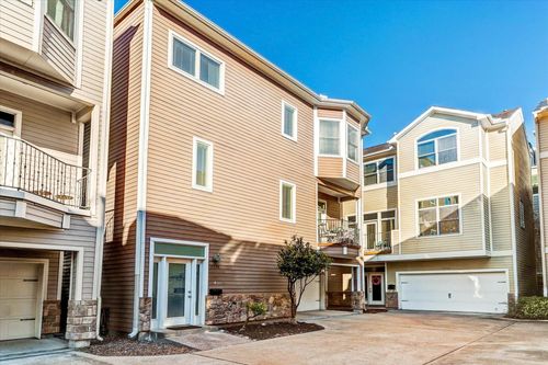 2546 Bevis St, Houston, TX, 77008-1848 | Card Image