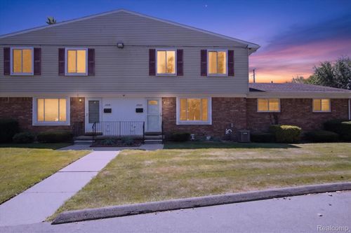 24570 Quad Park Ln, Clinton Township, MI, 48035-3024 | Card Image