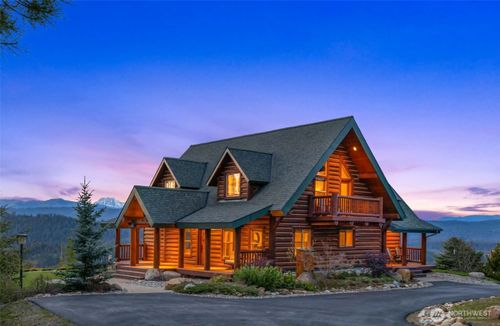 771 Whisper Creek Dr, Cle Elum, WA, 98922-9584 | Card Image