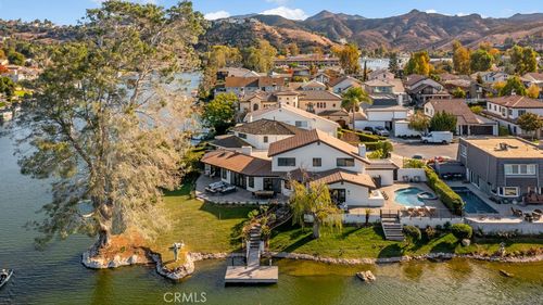 4059 Mariner Cir, Westlake Village, CA, 91361-3807 | Card Image
