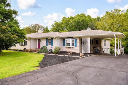 700 Windsor Ave, Lexington, NC, 27292-2624 | Card Image