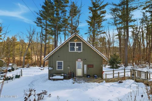 200 Fox Den Rd, Tolland, MA, 01034-9429 | Card Image