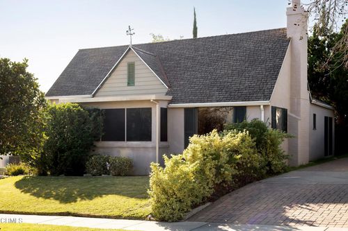 1533 Coolidge Ave, Pasadena, CA, 91104-2008 | Card Image