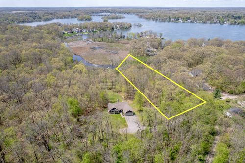 VL Geneva Drive, Argentine Township, MI, 48451 | Card Image