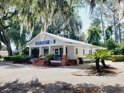 938 Elma G Miles Pkwy, Hinesville, GA, 31313-4515 | Card Image