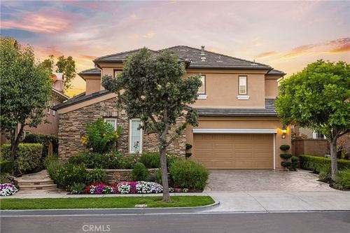 9 Atascadero, Irvine, CA, 92602-1092 | Card Image