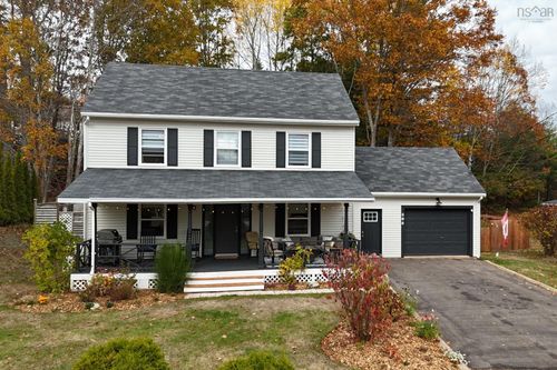 973 Shawn Dr, Kingston, NS, B0P1R0 | Card Image