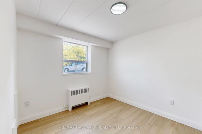 2 - 2424 New St, Condo with 2 bedrooms, 1 bathrooms and 1 parking in Burlington ON | Image 15
