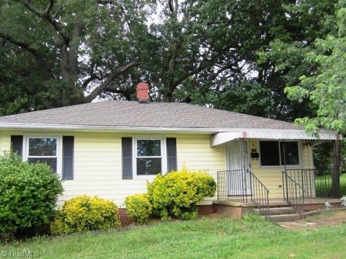 1316 Walnut St, Greensboro, NC, 27405-6647 | Card Image