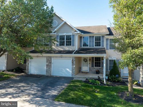 104 Quincy Ave, State College, PA, 16801-7464 | Card Image