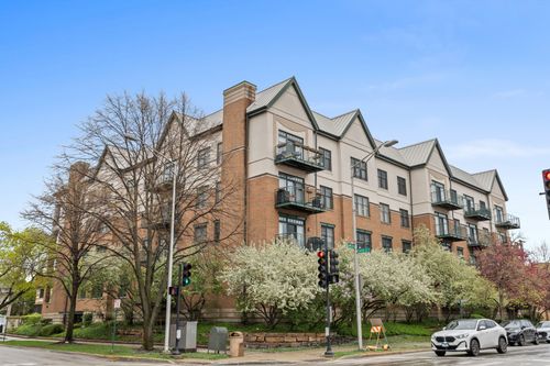 304-140 N Euclid Ave, Oak Park, IL, 60302-1683 | Card Image