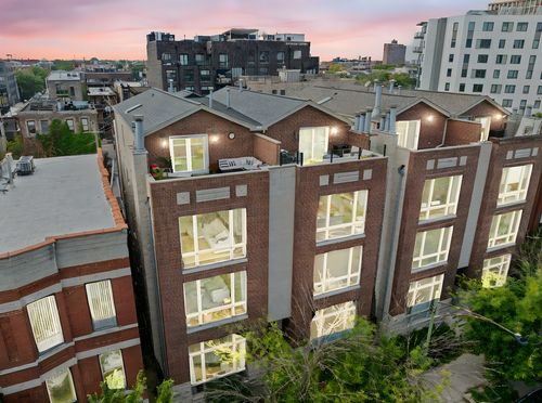 3c-616 May St, Chicago, IL, 60642-5829 | Card Image