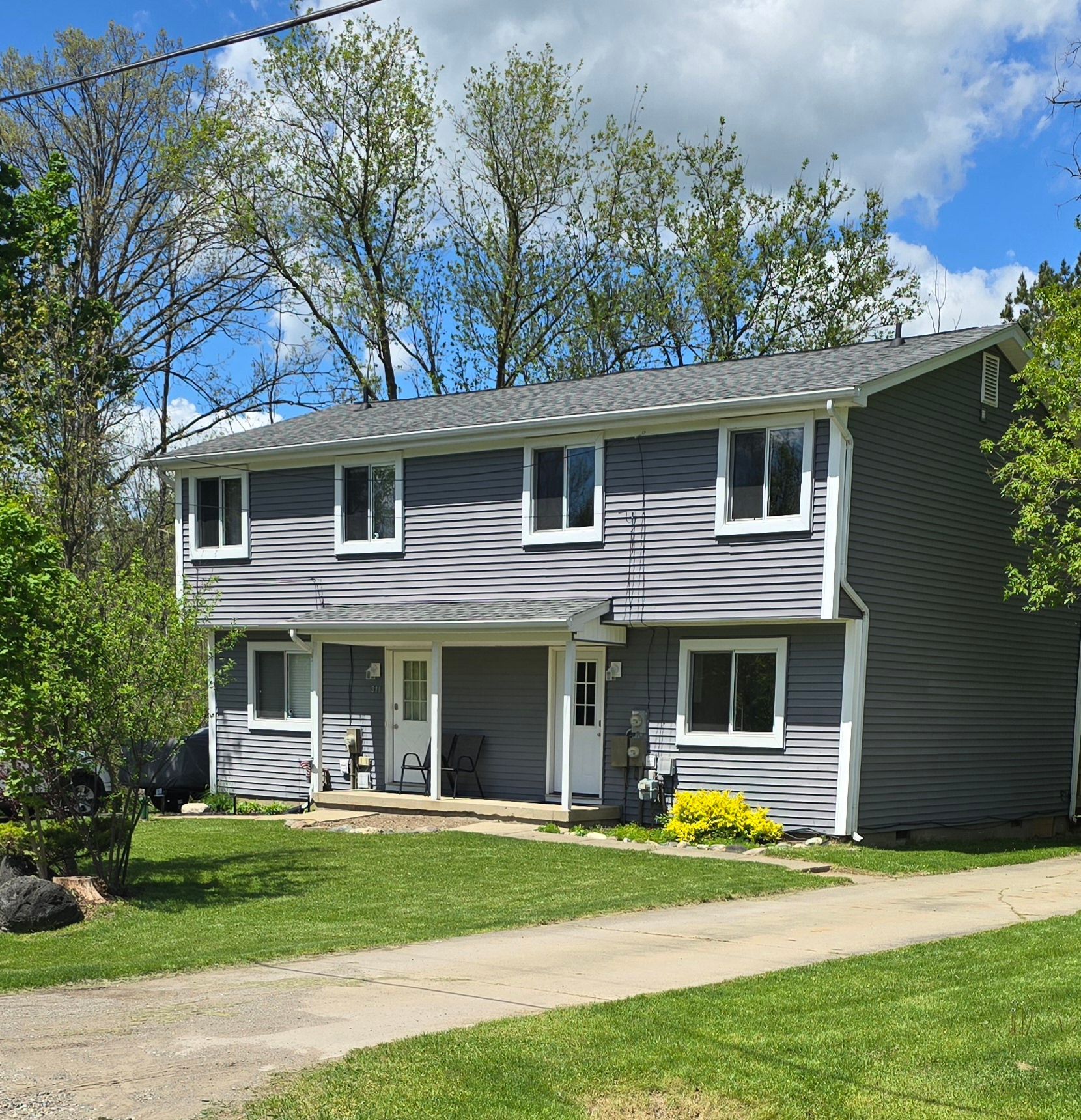 Ball St, Ortonville, MI 48462