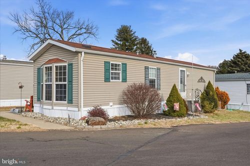 a-19-2304 Brownsville Rd, FEASTERVILLE TREVOSE, PA, 19053-2501 | Card Image