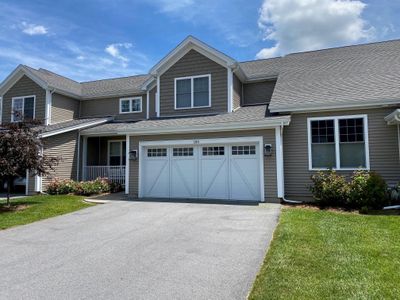 184 Creek's Edge Drive, Condo with 3 bedrooms, 1 bathrooms and null parking in Williston VT | Image 2