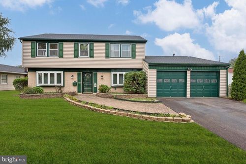 73 Tallwood Ln, Willingboro, NJ, 08046-4117 | Card Image