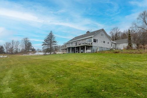 399 Hulett Hill Rd, Benson, VT, 05743-9463 | Card Image