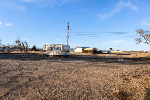 503 Us Route 66 E, Moriarty, NM, 87035-1109 | Card Image