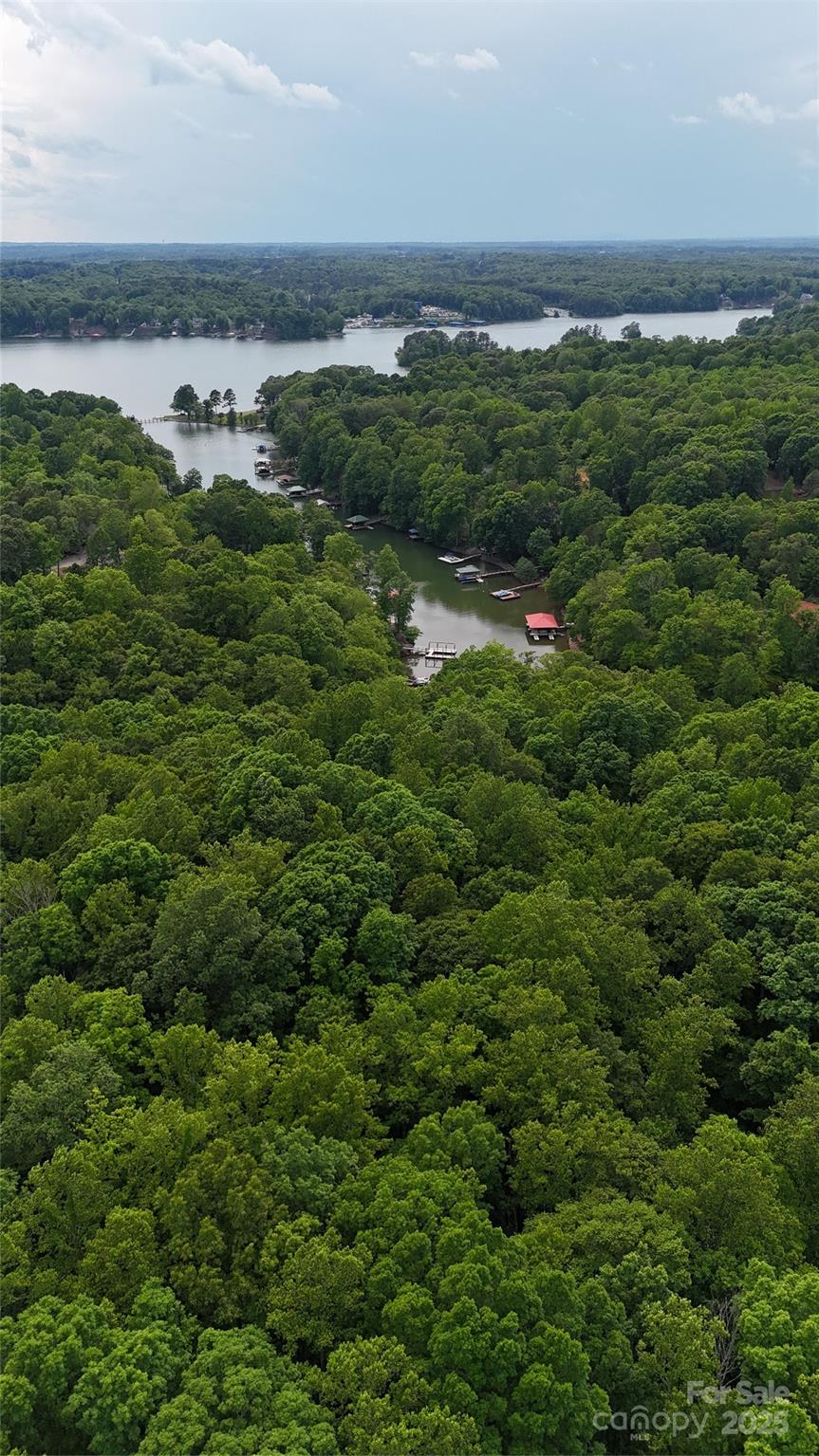 Land in Statesville