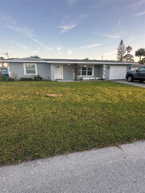 1623 Wavecrest St, MERRITT ISLAND, FL, 32952-5619 | Card Image