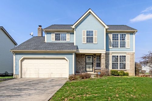 530 Tall Oaks Dr, Gahanna, OH, 43230-7010 | Card Image