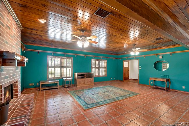 101 Ranch Rd, House other with 3 bedrooms, 3 bathrooms and null parking in Adkins TX | Image 17