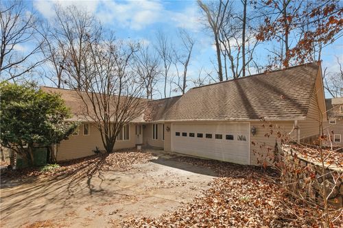 202 Snead Ln, Westminster, SC, 29693-6444 | Card Image