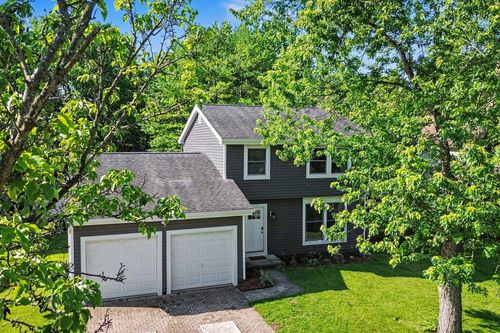 445 Highmeadows Village Dr, Powell, OH, 43065-9366 | Card Image