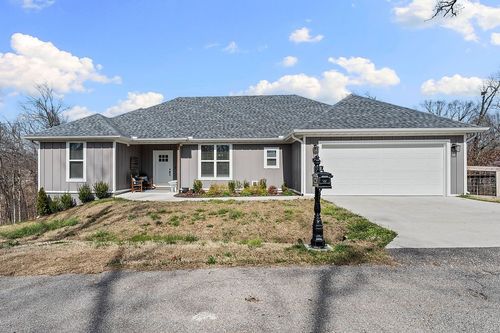 20 Kirkconnel Ln, Bella Vista, AR, 72715-2804 | Card Image