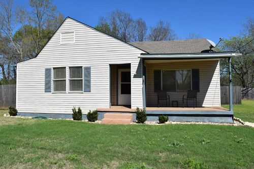 216 Hawthorne St, Elkhart, TX, 75839-6116 | Card Image