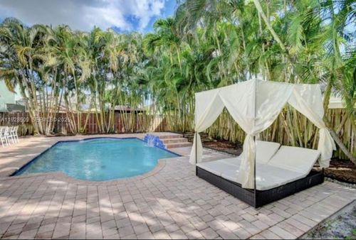 0-12980 Blue Lake Dr, Wellington, FL, 33414-7932 | Card Image
