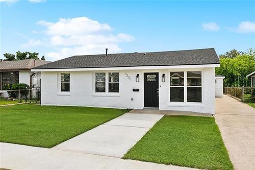 1221 Gaudet Dr, Marrero, LA, 70072-3926 | Card Image