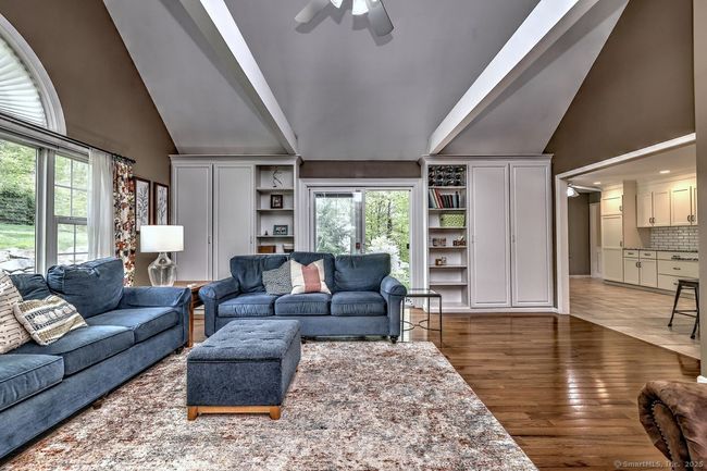 79 Sunnycrest Rd, House other with 4 bedrooms, 3 bathrooms and 6 parking in Trumbull CT | Image 14