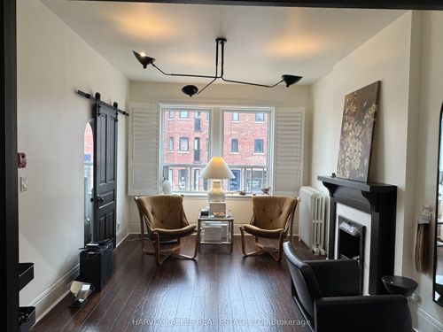 2nd-floor-1118 Yonge St, Toronto, ON, M4W2L6 | Card Image