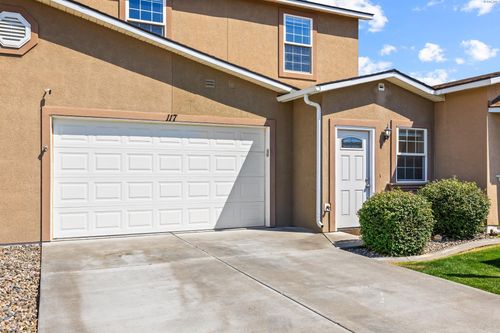 117 S Tweedt Pl, Kennewick, WA, 99336-4205 | Card Image