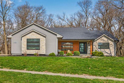 14881 Woodcrest Dr, Clive, IA, 50325-7816 | Card Image