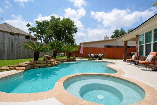 9723 Therrell Dr, Houston, TX, 77064-7469 | Card Image