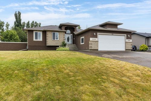 202 East 7 Avenue, Dunmore, AB, T1B0J3 | Card Image