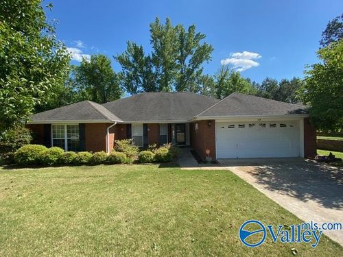 134 Kendrick Ln, Madison, AL, 35758-9200 | Card Image