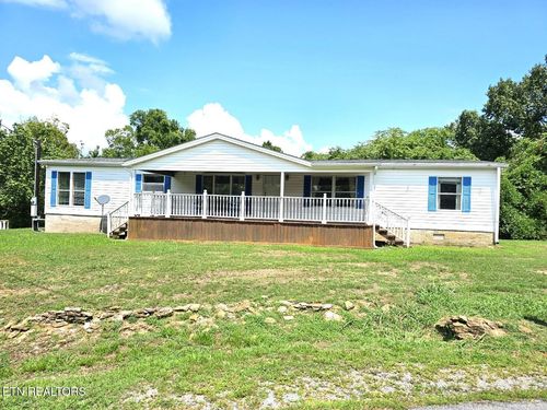 998 Pleasure Rd, Sevierville, TN, 37876-0905 | Card Image