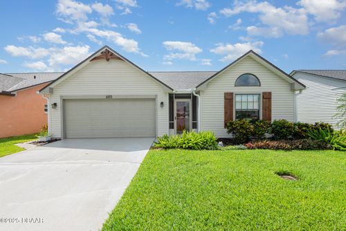 685 Middlebury Loop, New Smyrna Beach, FL, 32168-2120 | Card Image