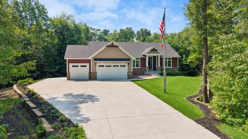 16083 Brant St Ne, Ham Lake, MN, 55304-5704 | Card Image