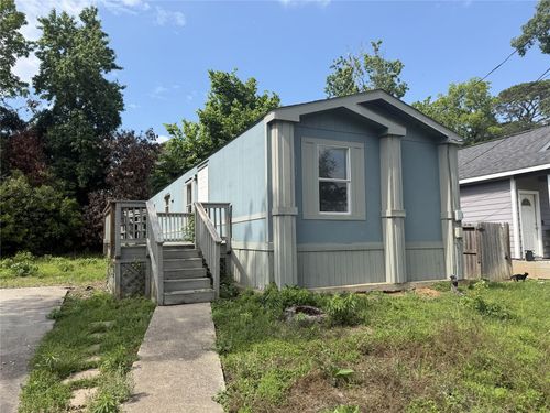 16926 W Hammon, Montgomery, TX, 77316-6723 | Card Image