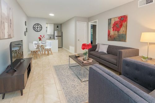 apt-4-3316 N Macgregor Way, Houston, TX, 77004-7839 | Card Image